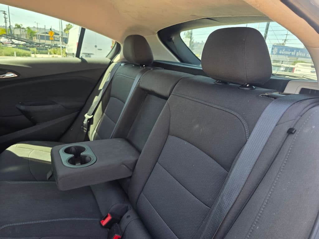 2018 Chevrolet Cruze LT - Photo 19