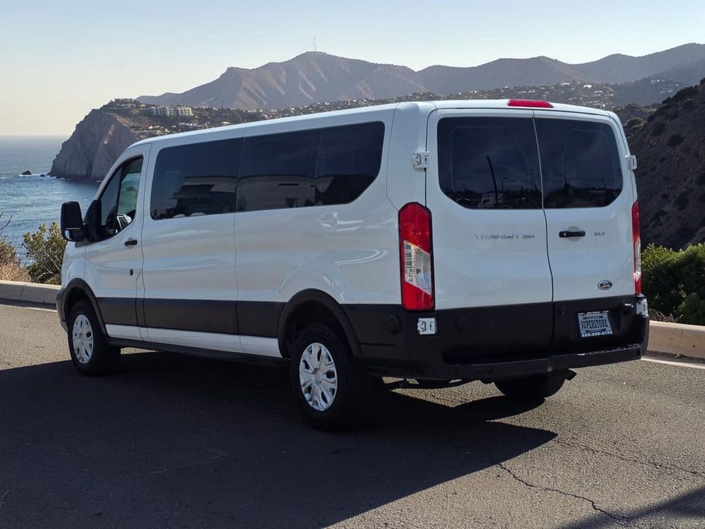 2019 Ford Transit-350 XLT - Photo 6