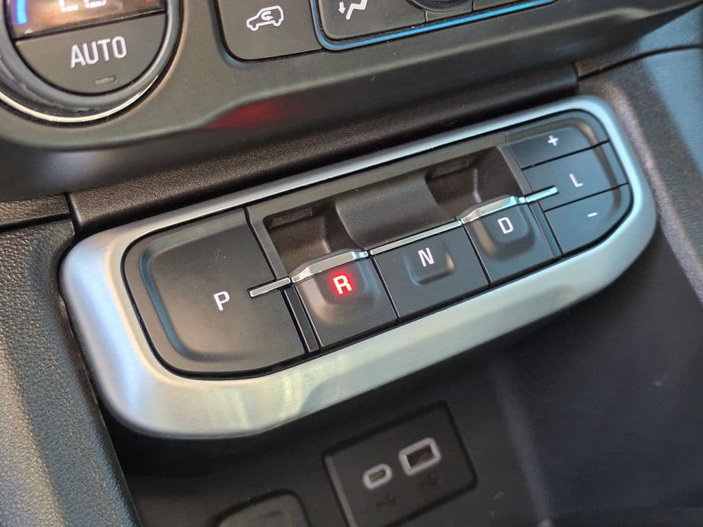 2022 GMC Acadia SLE - Photo 35