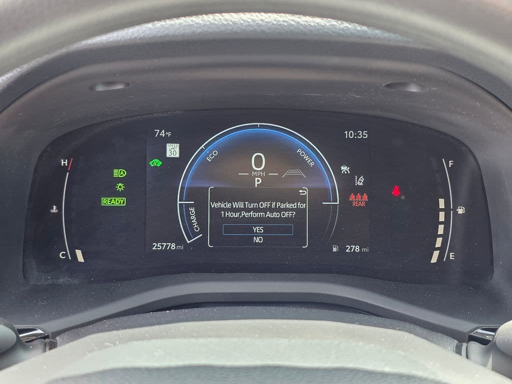 2025 Toyota Camry LE - Photo 24