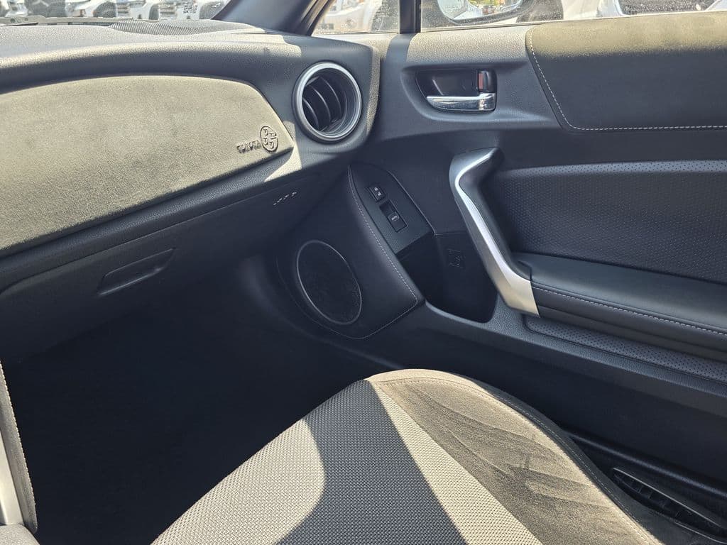 2020 Toyota 86 Base - Photo 31