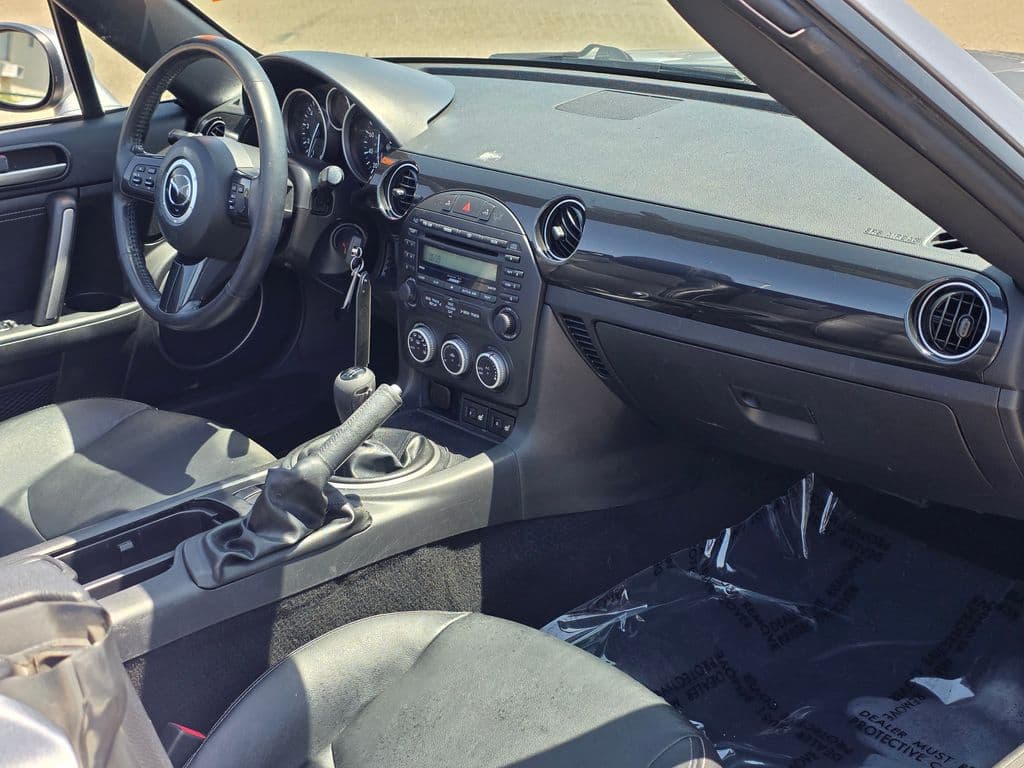 2015 Mazda Miata PRHT Grand Touring - Photo 11