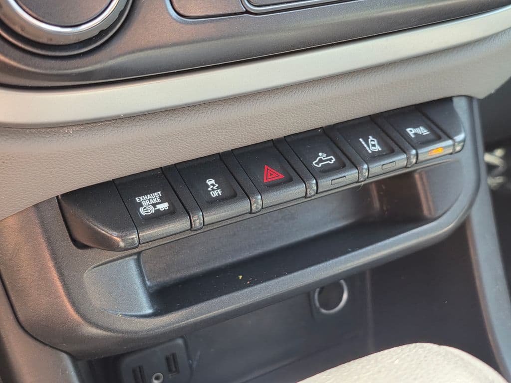 2020 Chevrolet Colorado LT - Photo 33