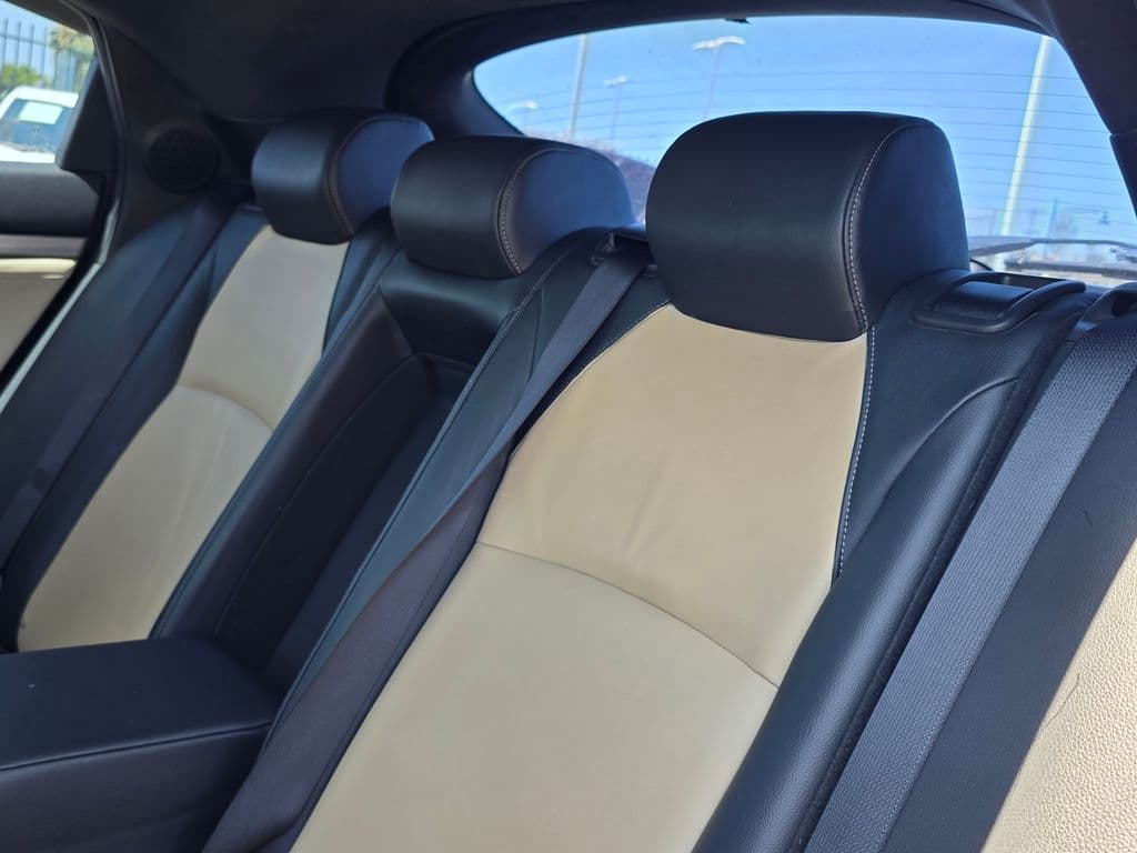 2018 Honda Civic Sport Touring - Photo 19