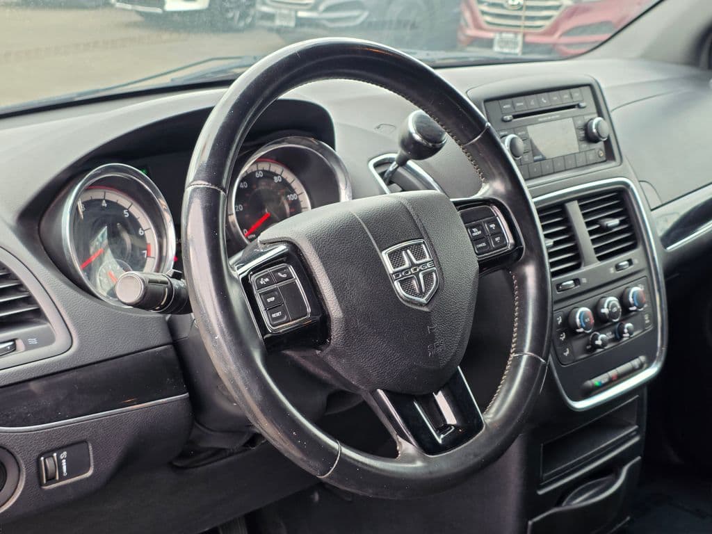 2016 Dodge Grand Caravan SE Plus - Photo 14