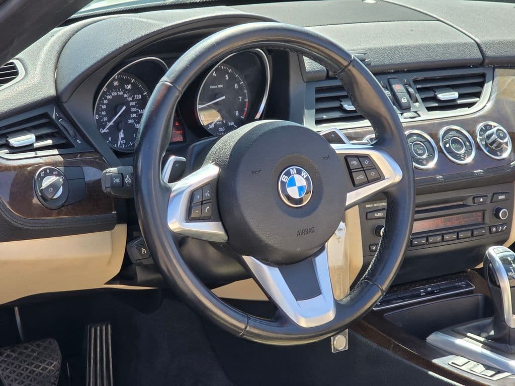 2012 BMW Z4 sDrive28i - Photo 15
