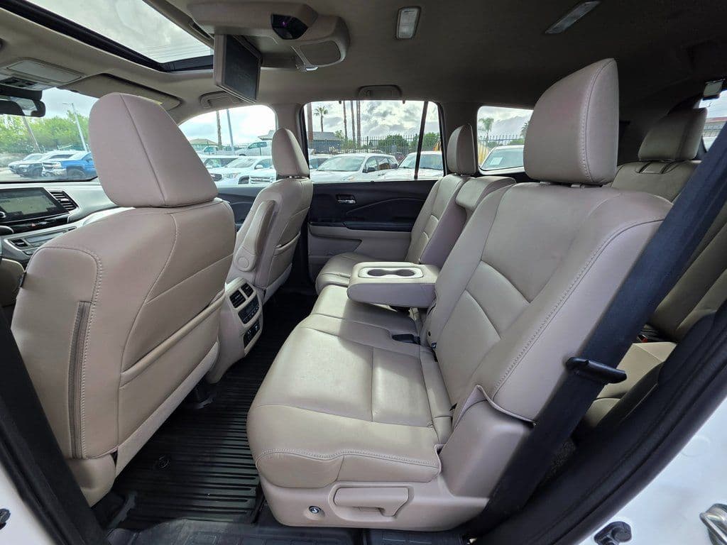 2019 Honda Pilot EX-L - Photo 19