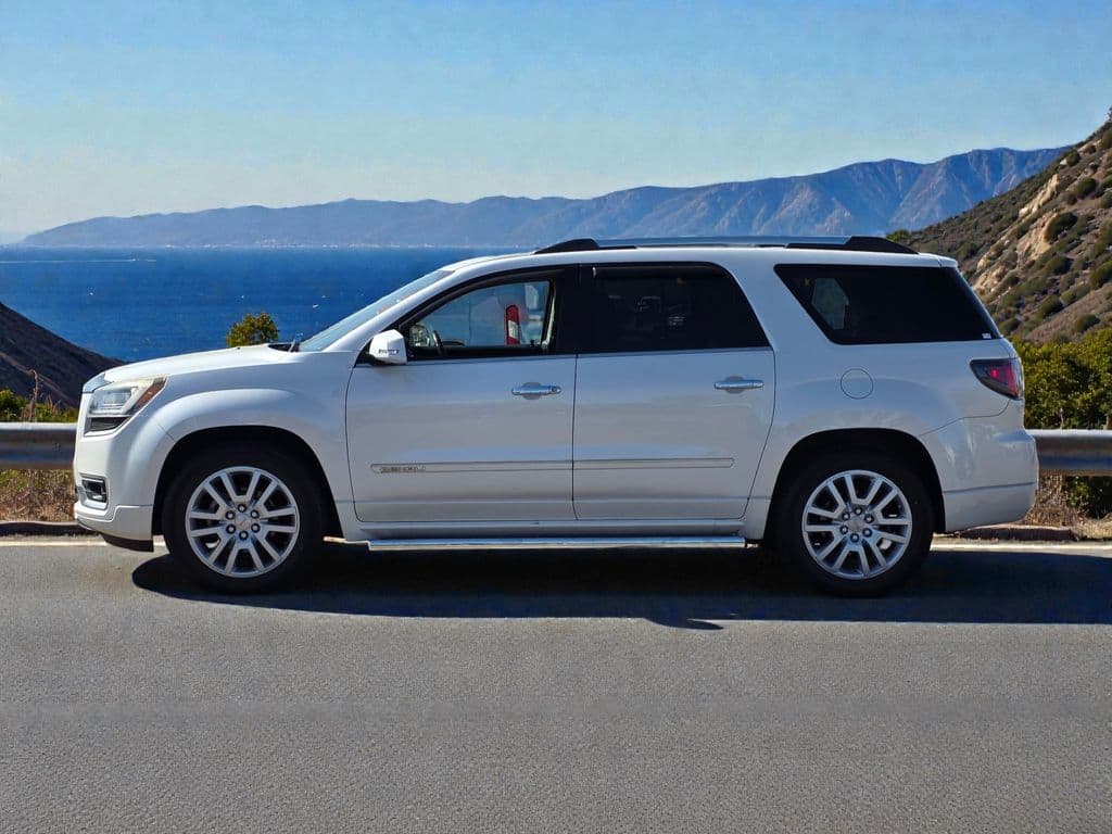 2016 GMC Acadia Denali - Photo 5