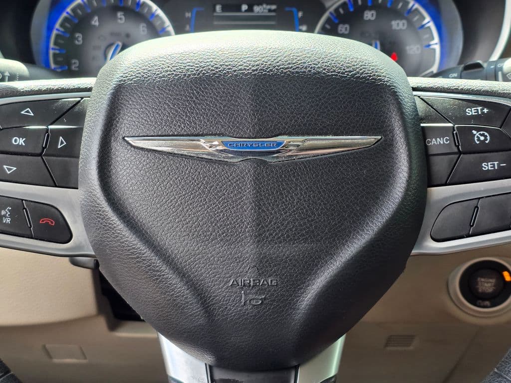 2017 Chrysler Pacifica LX - Photo 28