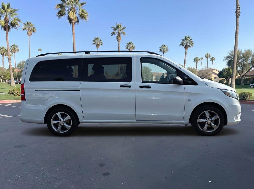 2016 Mercedes-Benz Metris Passenger - Photo 9