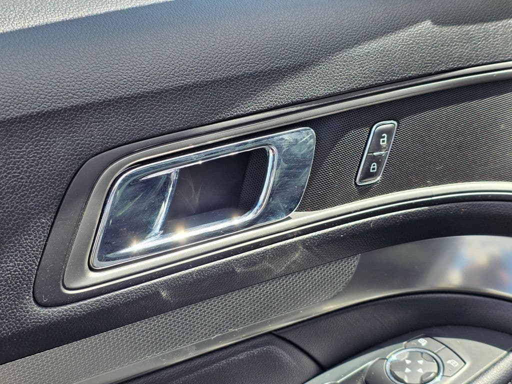 2018 Ford Explorer XLT - Photo 27