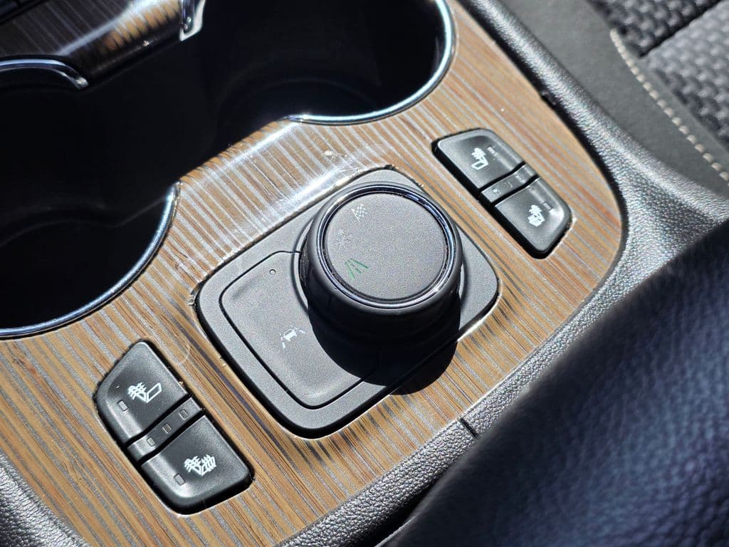 2022 GMC Acadia SLE - Photo 38