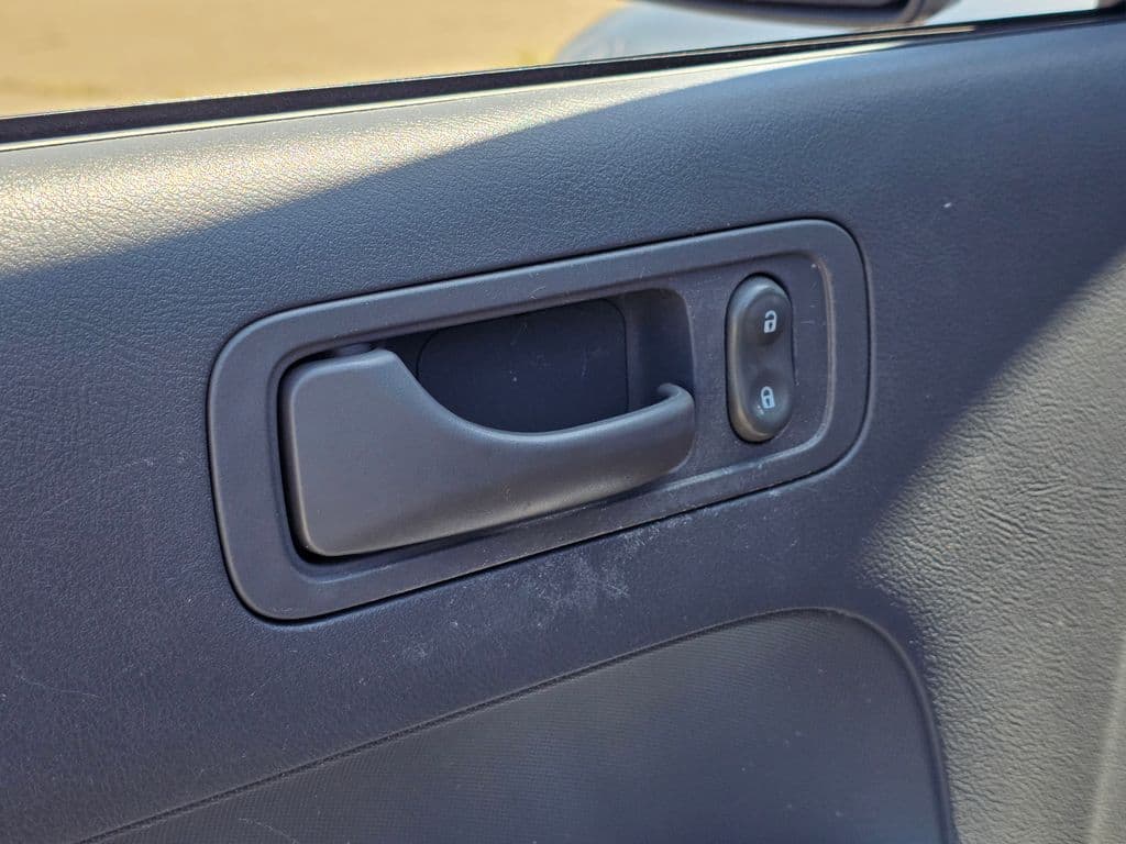 2004 Honda Element EX - Photo 27