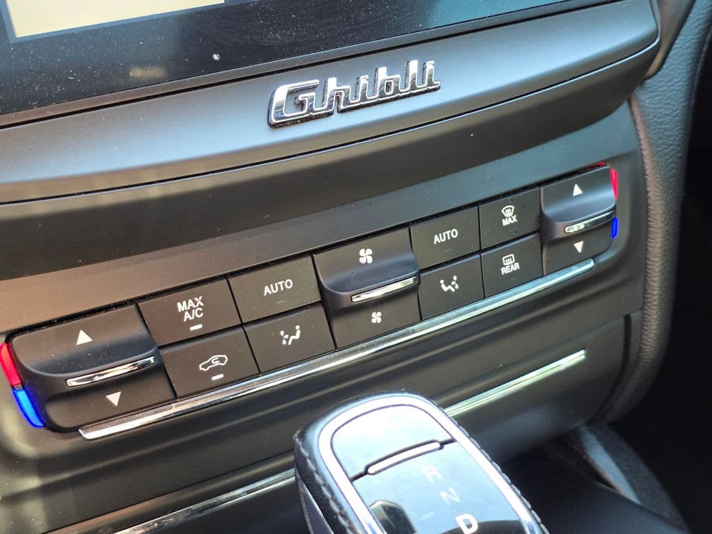 2019 Maserati Ghibli Base - Photo 36