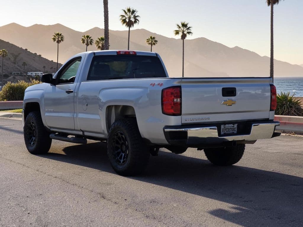 2017 Chevrolet Silverado 1500 WT - Photo 6