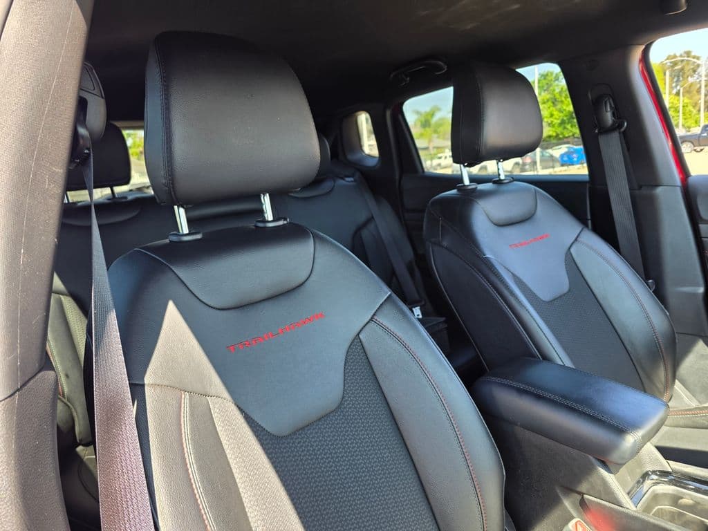 2025 Jeep Compass Trailhawk - Photo 10