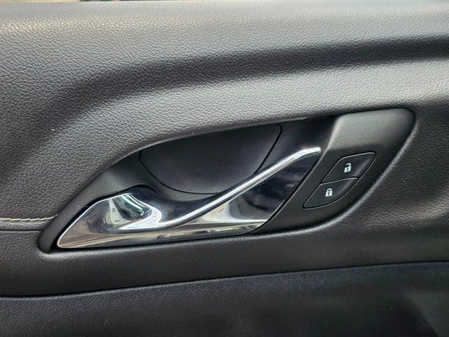 2023 GMC Acadia SLT - Photo 29