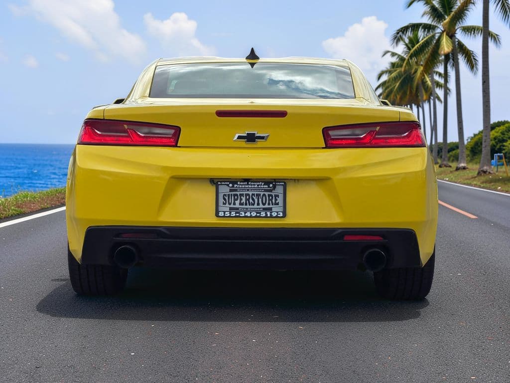 2017 Chevrolet Camaro 1LT - Photo 6