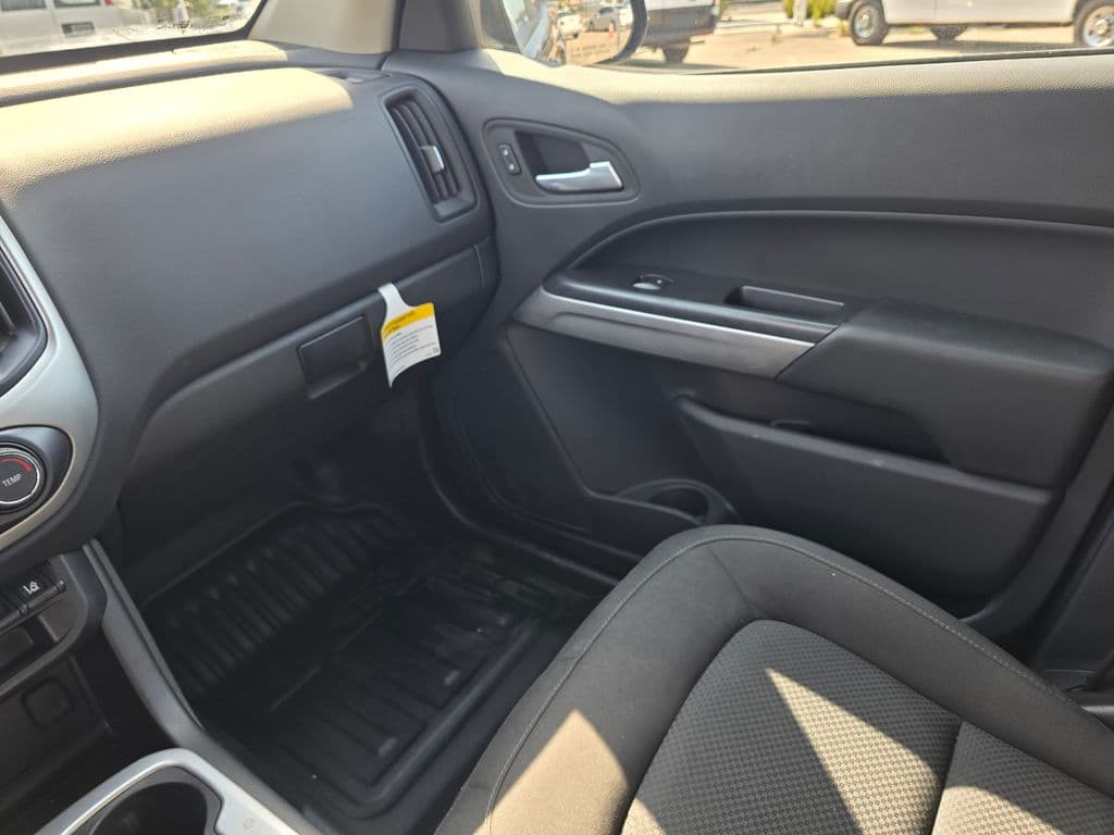 2022 Chevrolet Colorado LT - Photo 28