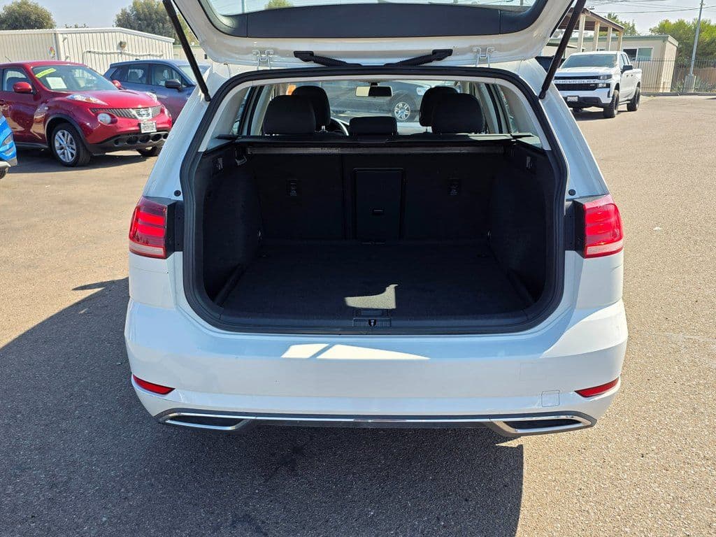 2019 Volkswagen Golf SportWagen S - Photo 11