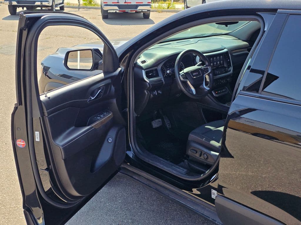 2022 GMC Acadia SLE - Photo 46