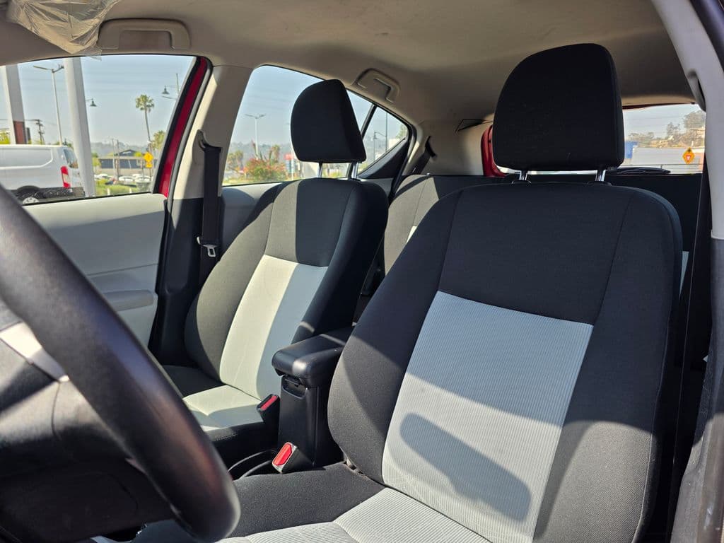 2014 Toyota Prius c Two - Photo 18