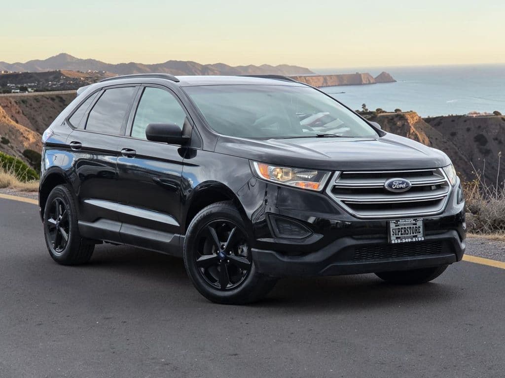 2018 Ford Edge SE - Photo 2
