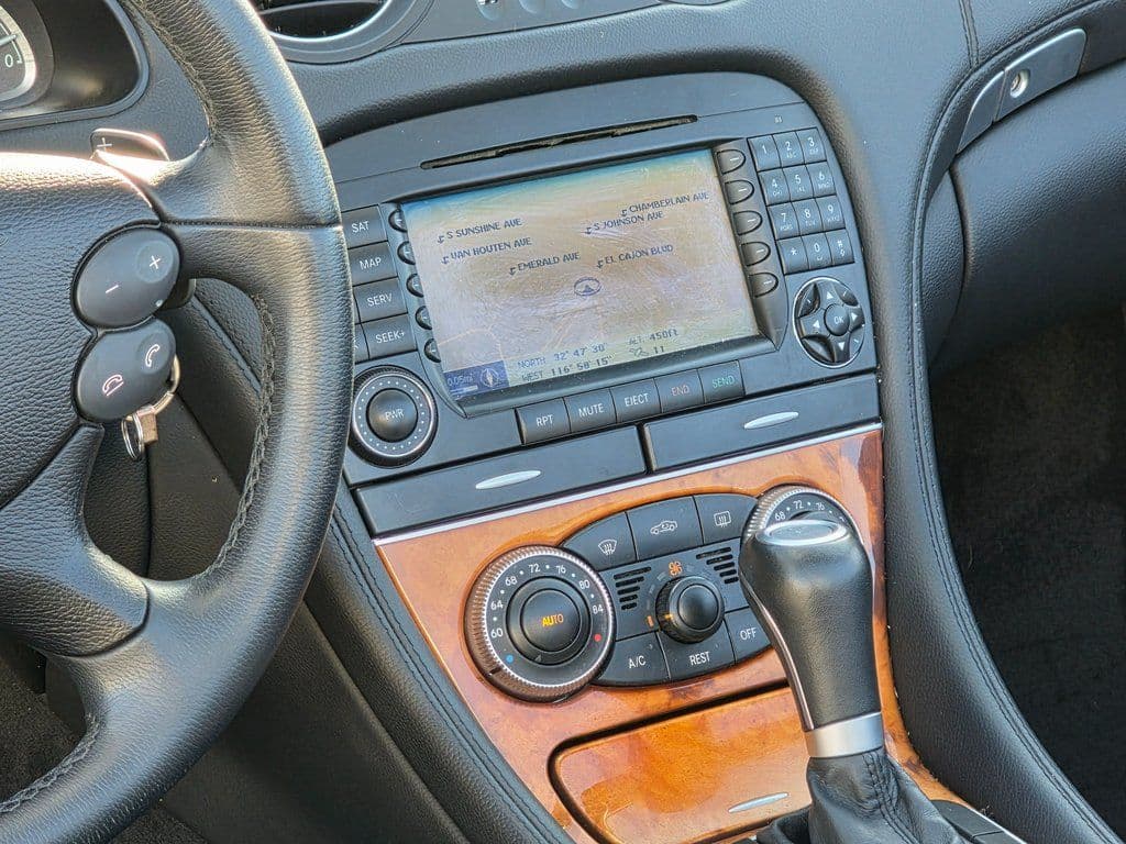 2007 Mercedes-Benz SL-Class SL 550 - Photo 16