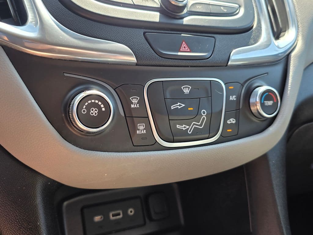 2020 Chevrolet Equinox LT - Photo 28