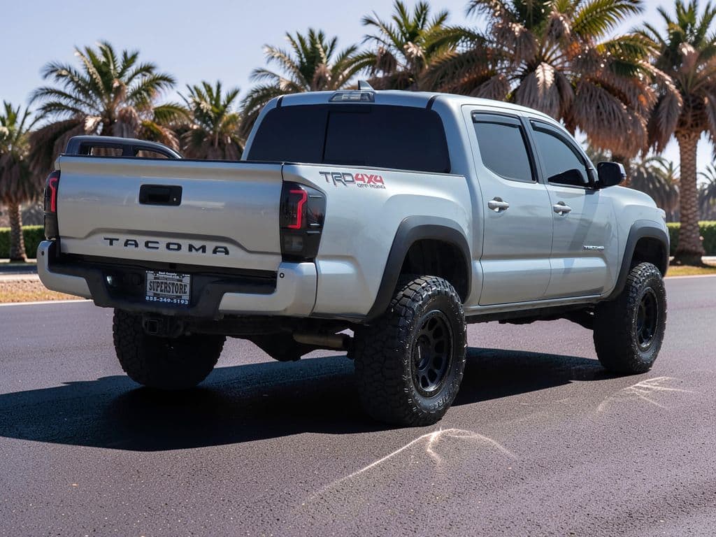 2021 Toyota Tacoma TRD Off-Road - Photo 7