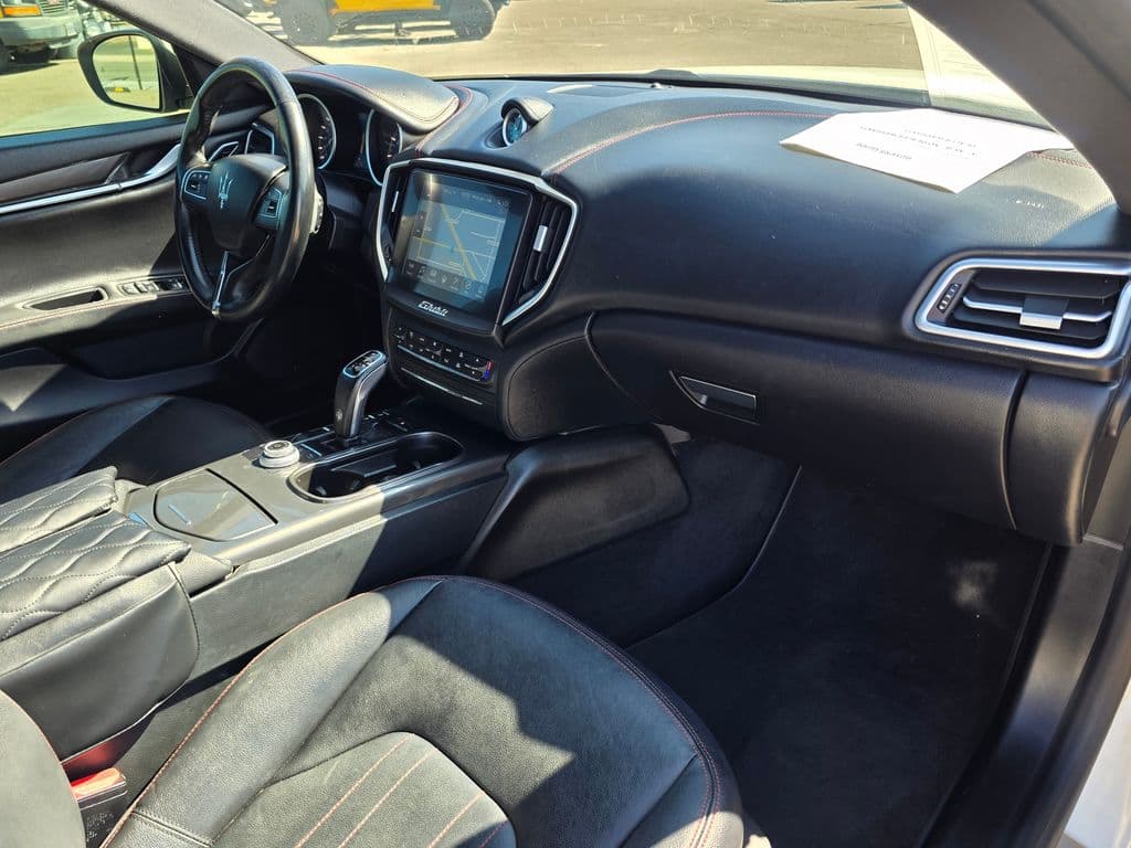 2019 Maserati Ghibli Base - Photo 11