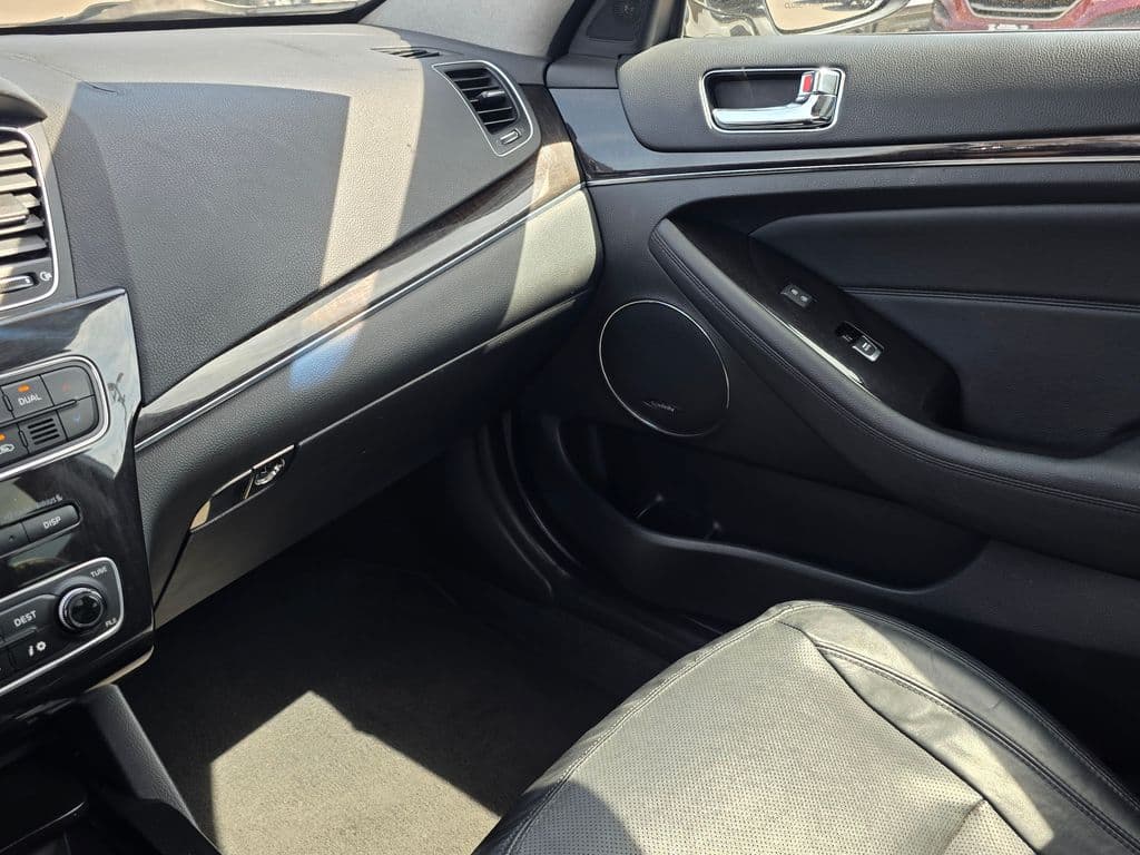 2016 Kia Cadenza Limited - Photo 38