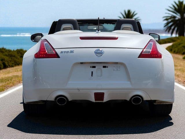 2015 Nissan 370Z Touring - Photo 8