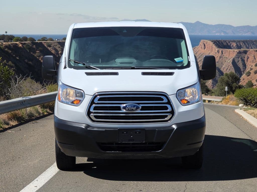 2019 Ford Transit-350 XLT - Photo 3