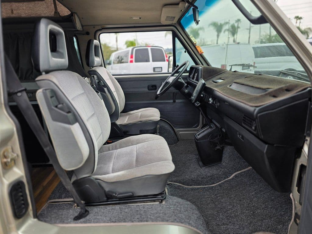 1987 Volkswagen Vanagon GL Camper - Photo 25