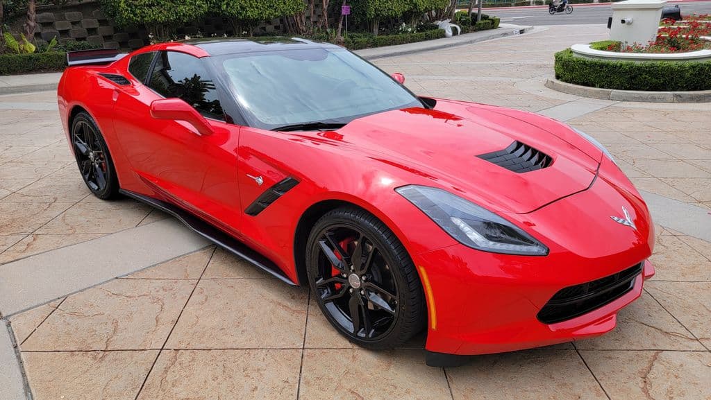 2015 Chevrolet Corvette Stingray - Photo 2
