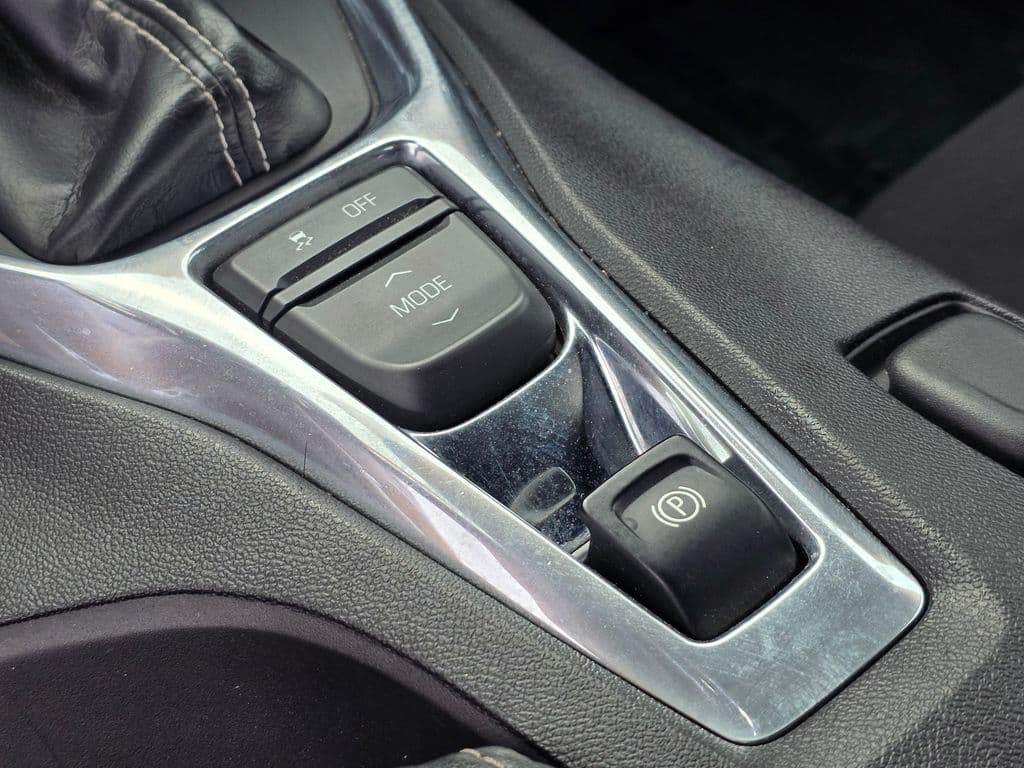 2017 Chevrolet Camaro 1LT - Photo 29