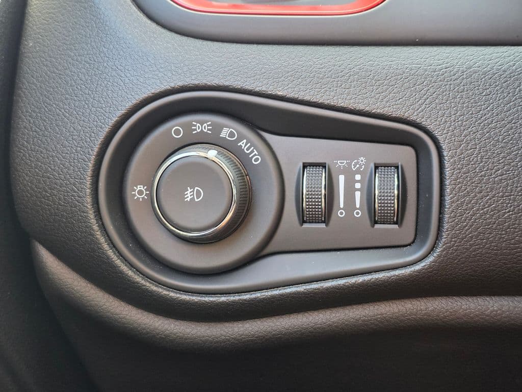 2018 Jeep Renegade Trailhawk - Photo 46