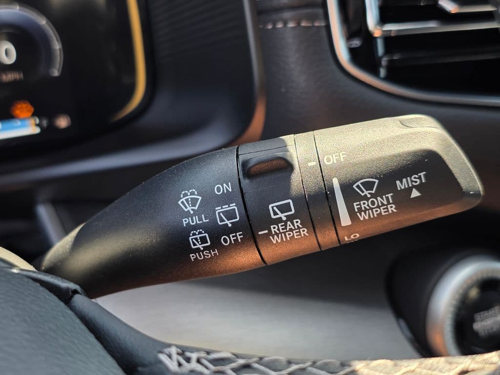 2025 Jeep Wagoneer Series II - Photo 43