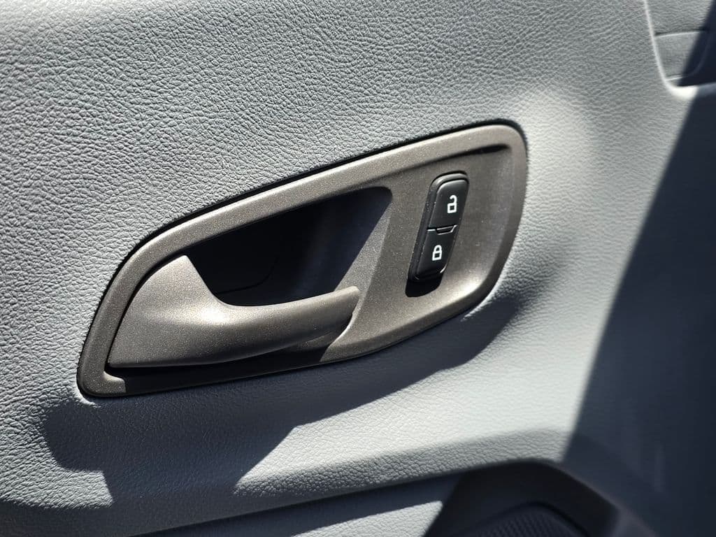 2019 Ford Transit-350 XLT - Photo 25