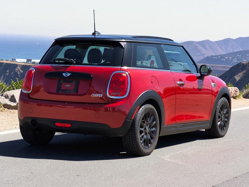 2016 MINI Cooper Base - Photo 8