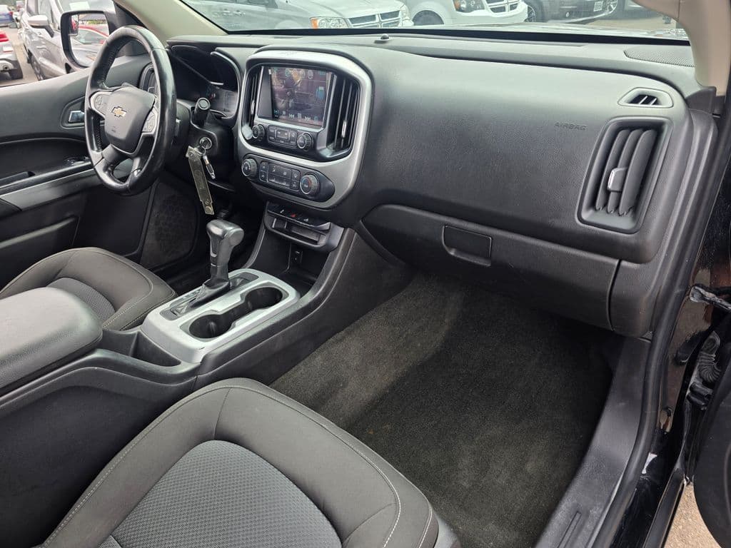 2016 Chevrolet Colorado LT - Photo 11