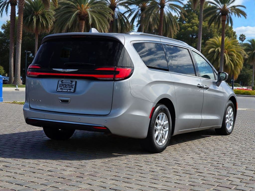 2021 Chrysler Pacifica Touring L - Photo 7