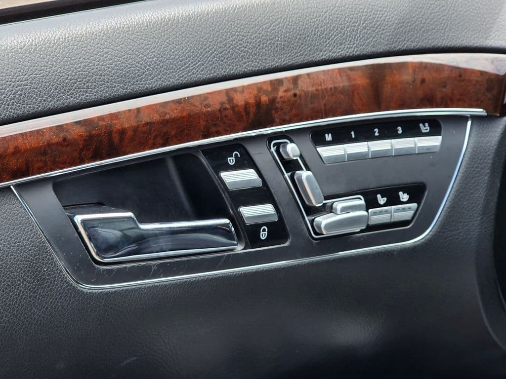 2012 Mercedes-Benz S-Class S 550 - Photo 29