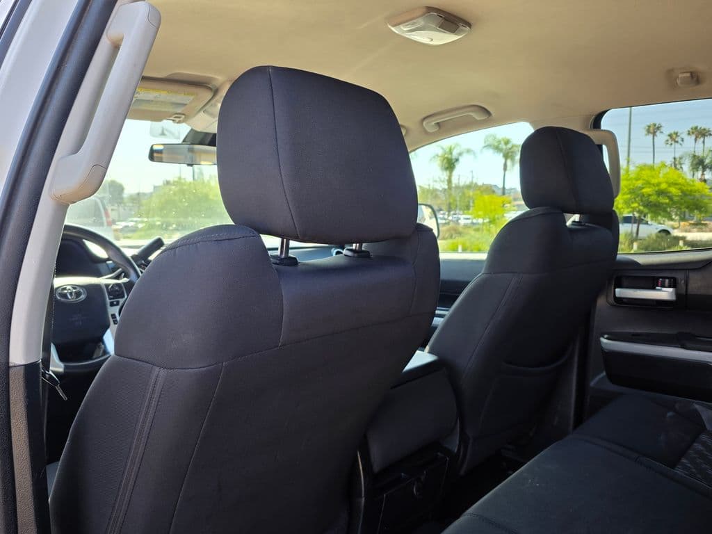 2018 Toyota Tundra SR5 - Photo 21