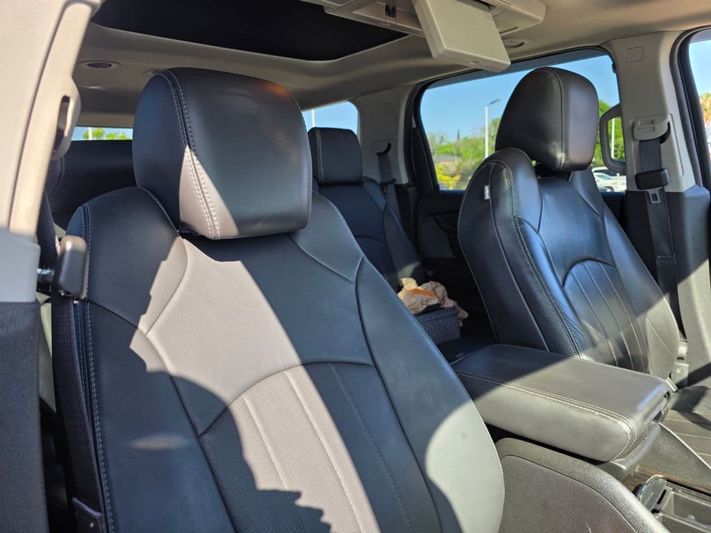 2016 GMC Acadia Denali - Photo 13