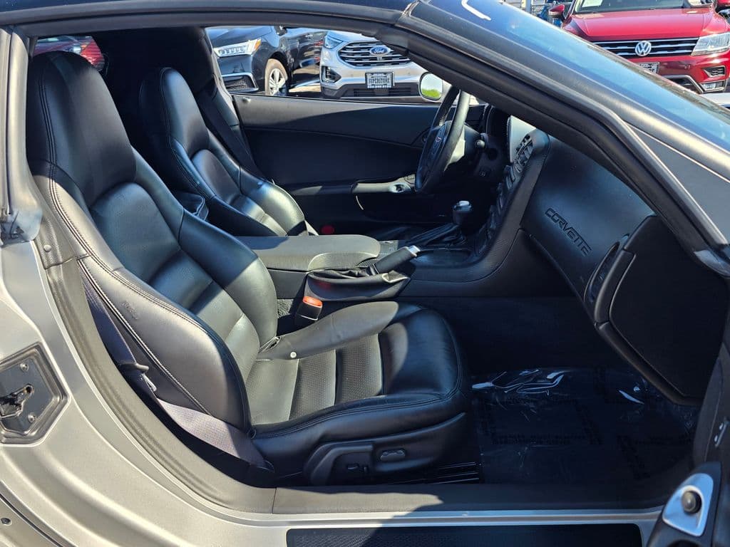 2005 Chevrolet Corvette Base - Photo 15