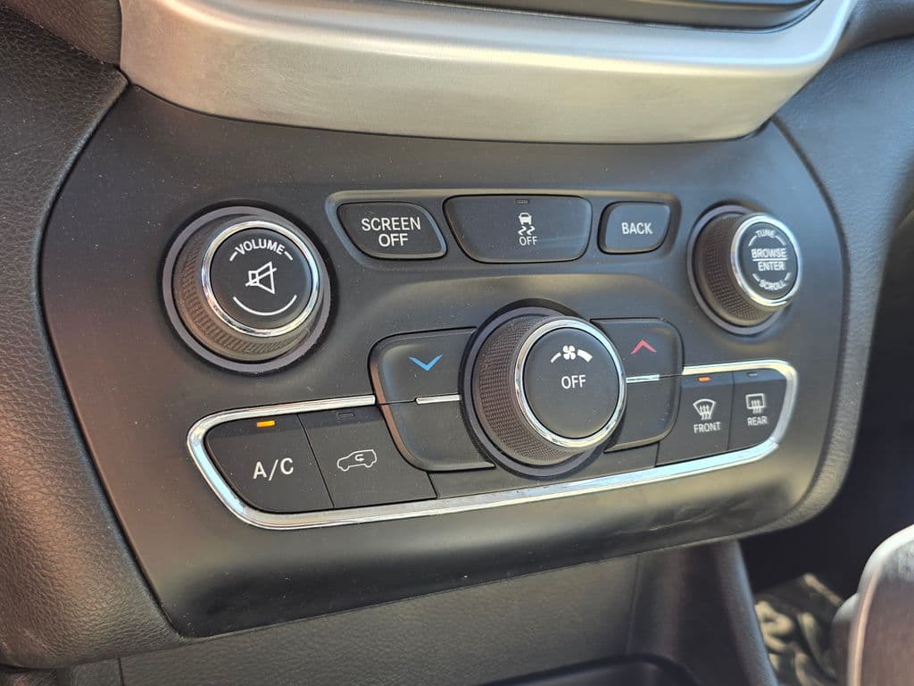 2017 Jeep Cherokee Latitude - Photo 32
