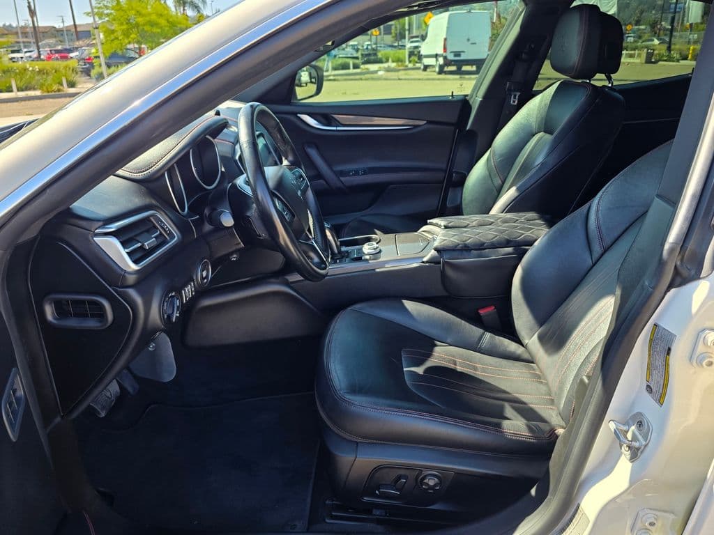 2019 Maserati Ghibli Base - Photo 17