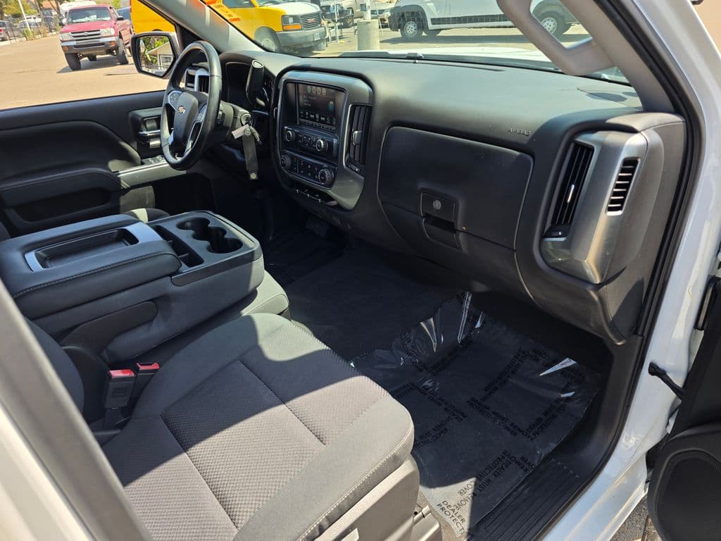 2019 Chevrolet Silverado 1500 LD LT - Photo 9